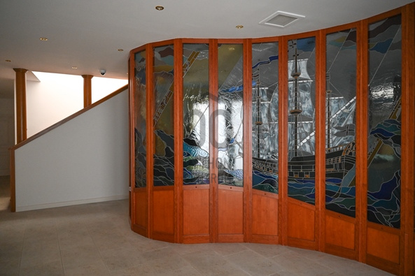 Gallery zoom image