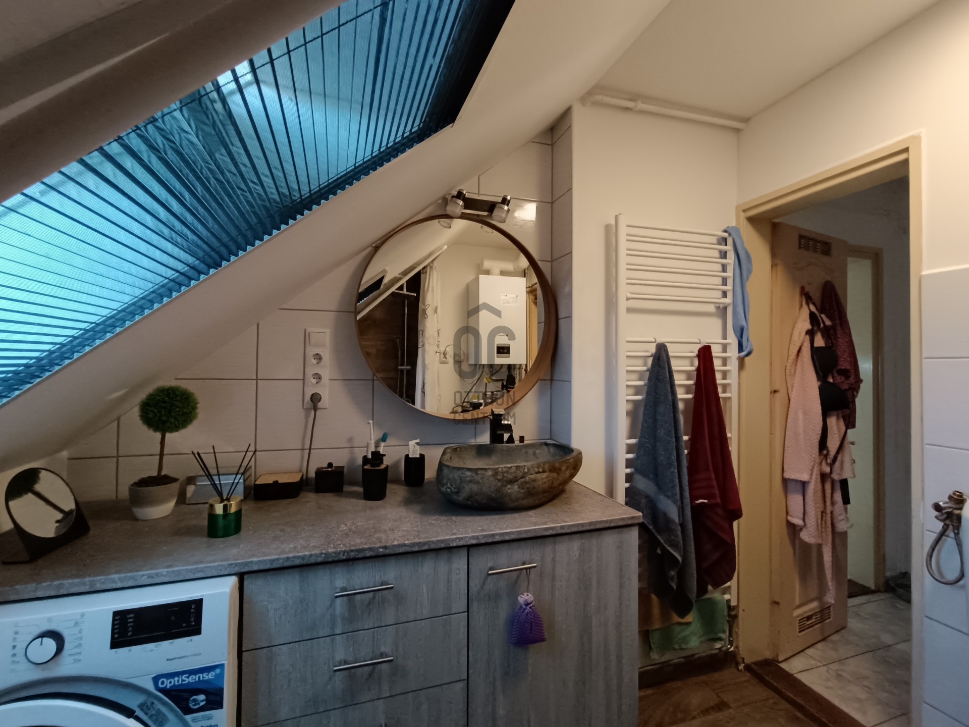 Gallery zoom image