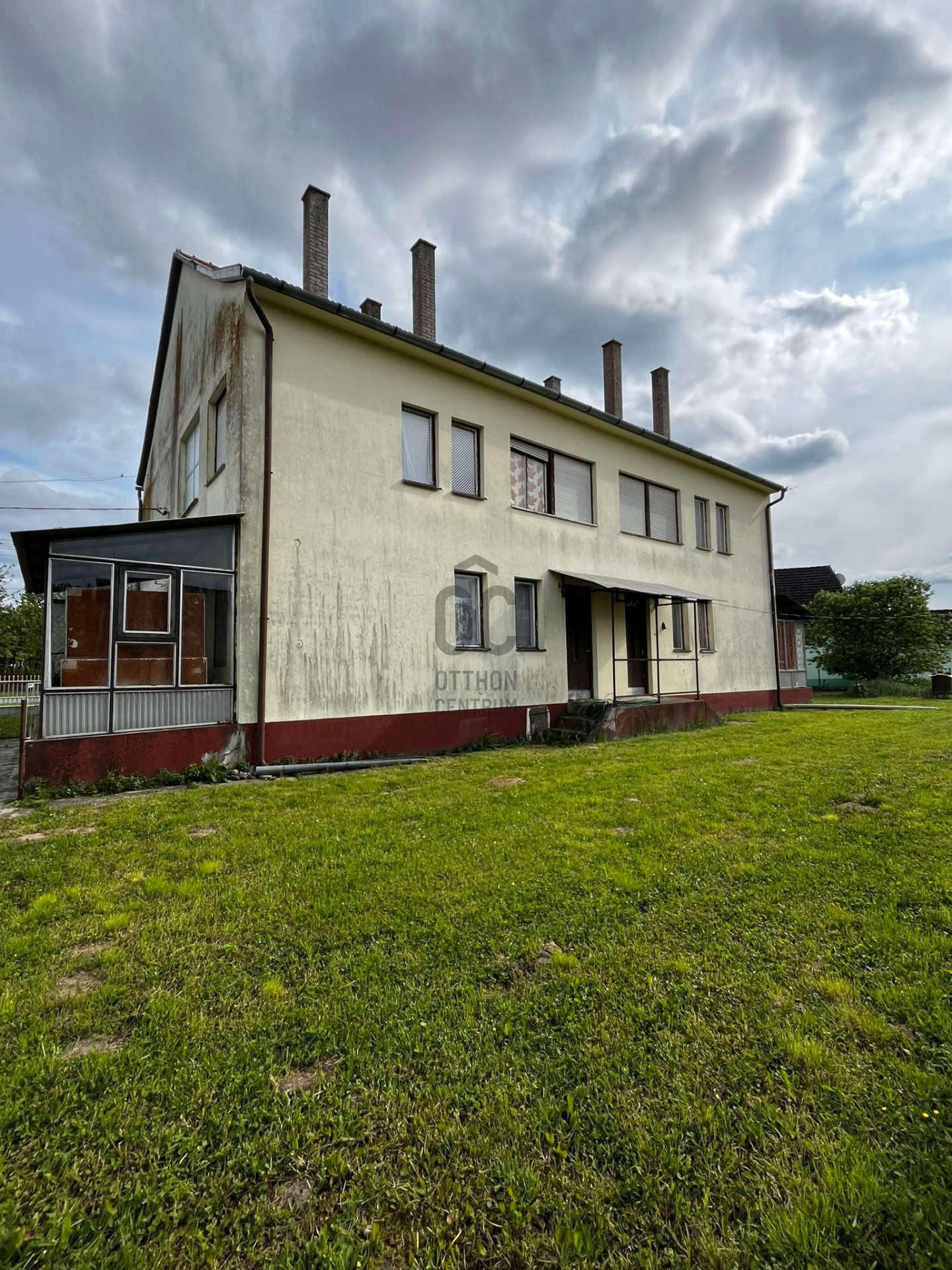 Gallery zoom image