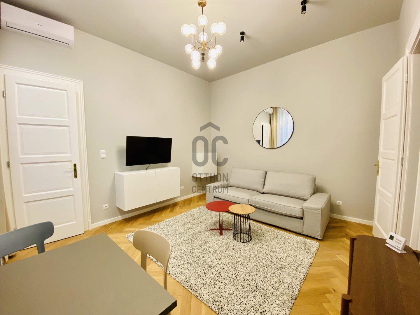 Gallery zoom image