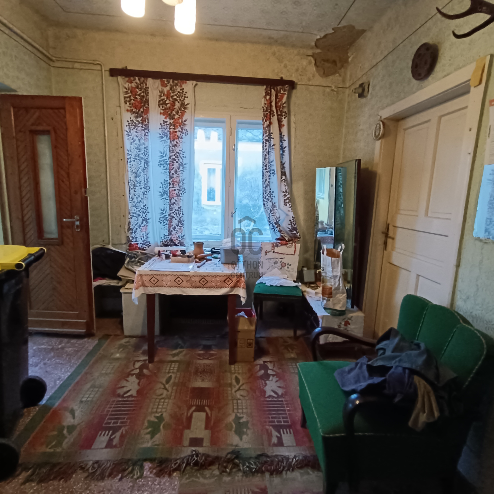 Gallery zoom image