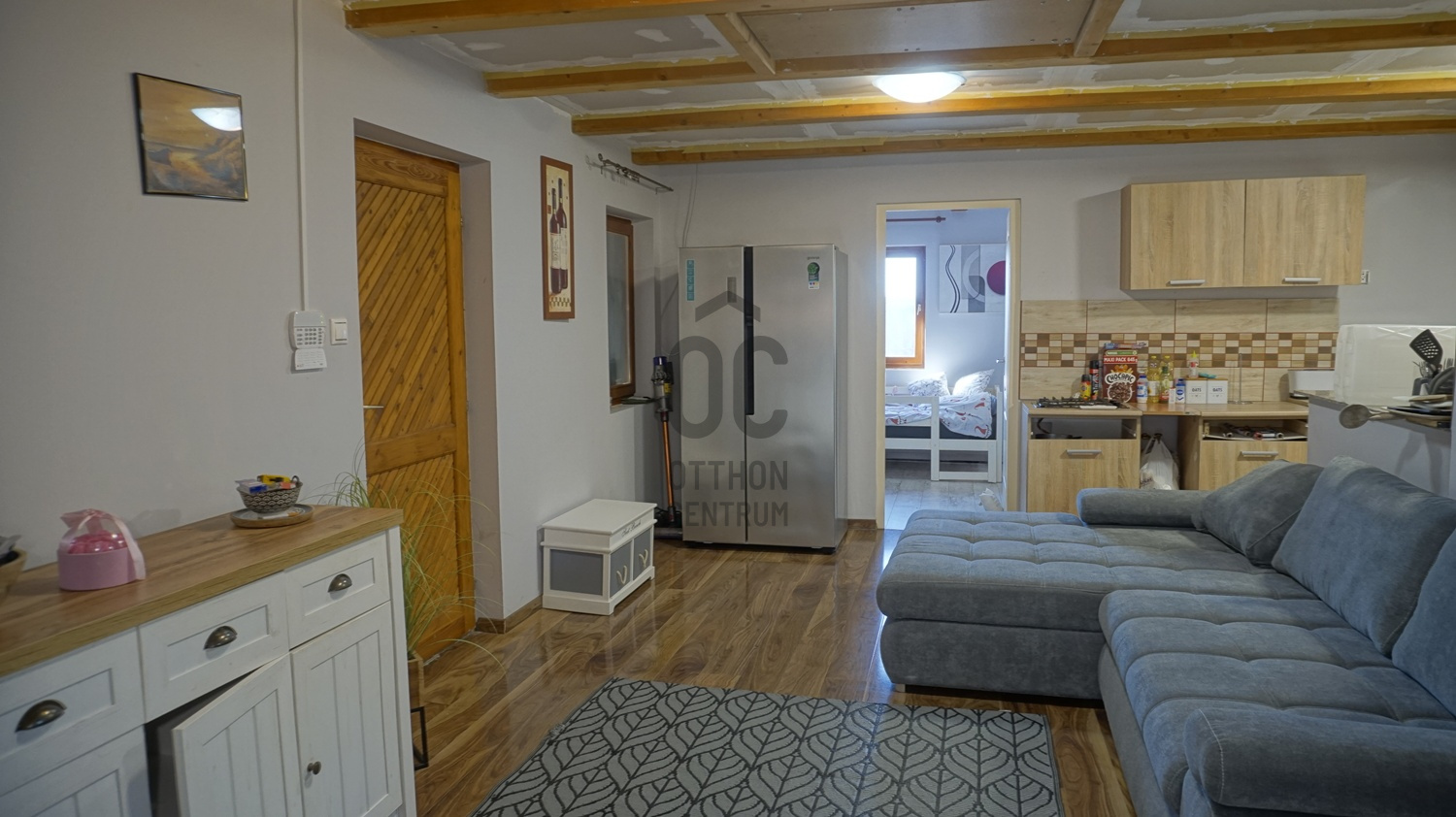 Gallery zoom image