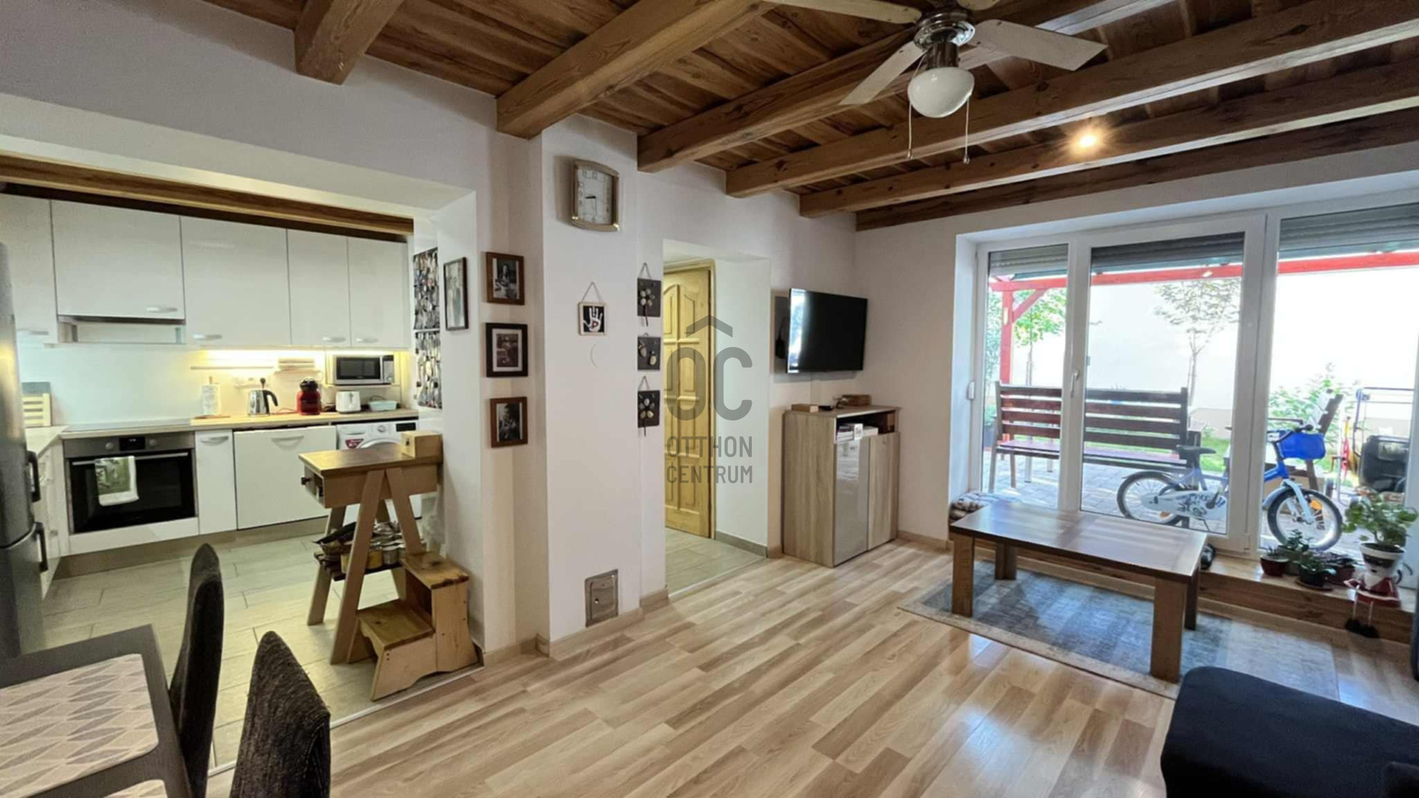 Gallery zoom image