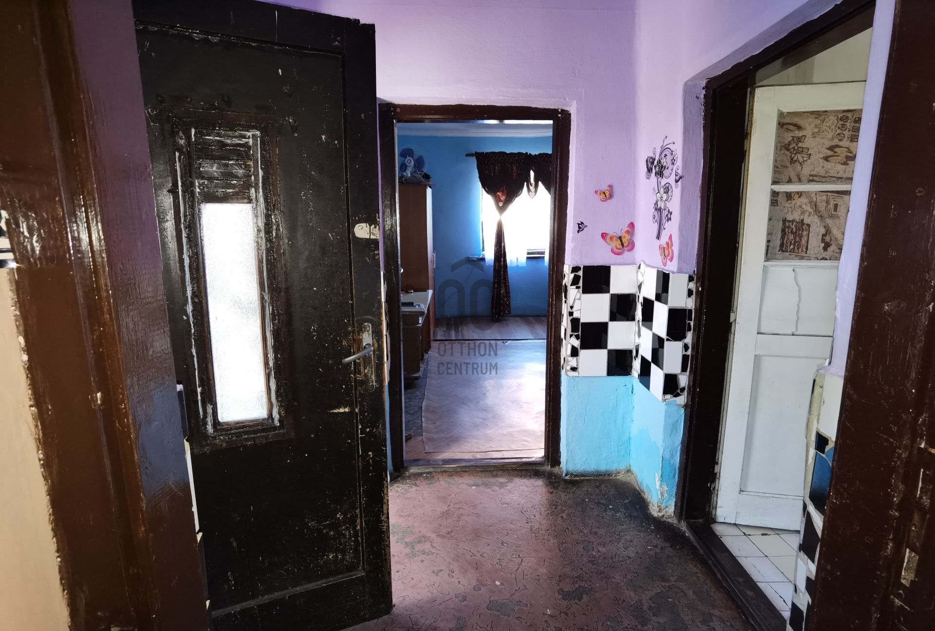 Gallery zoom image