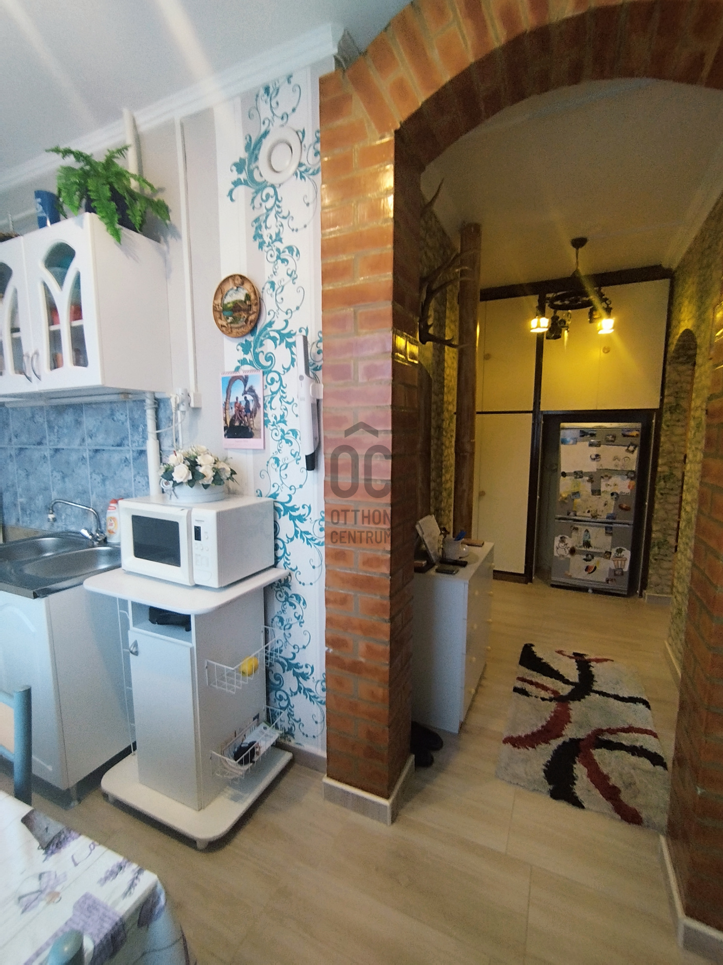 Gallery zoom image