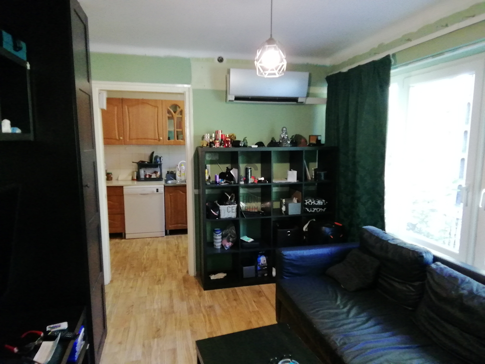 Gallery zoom image
