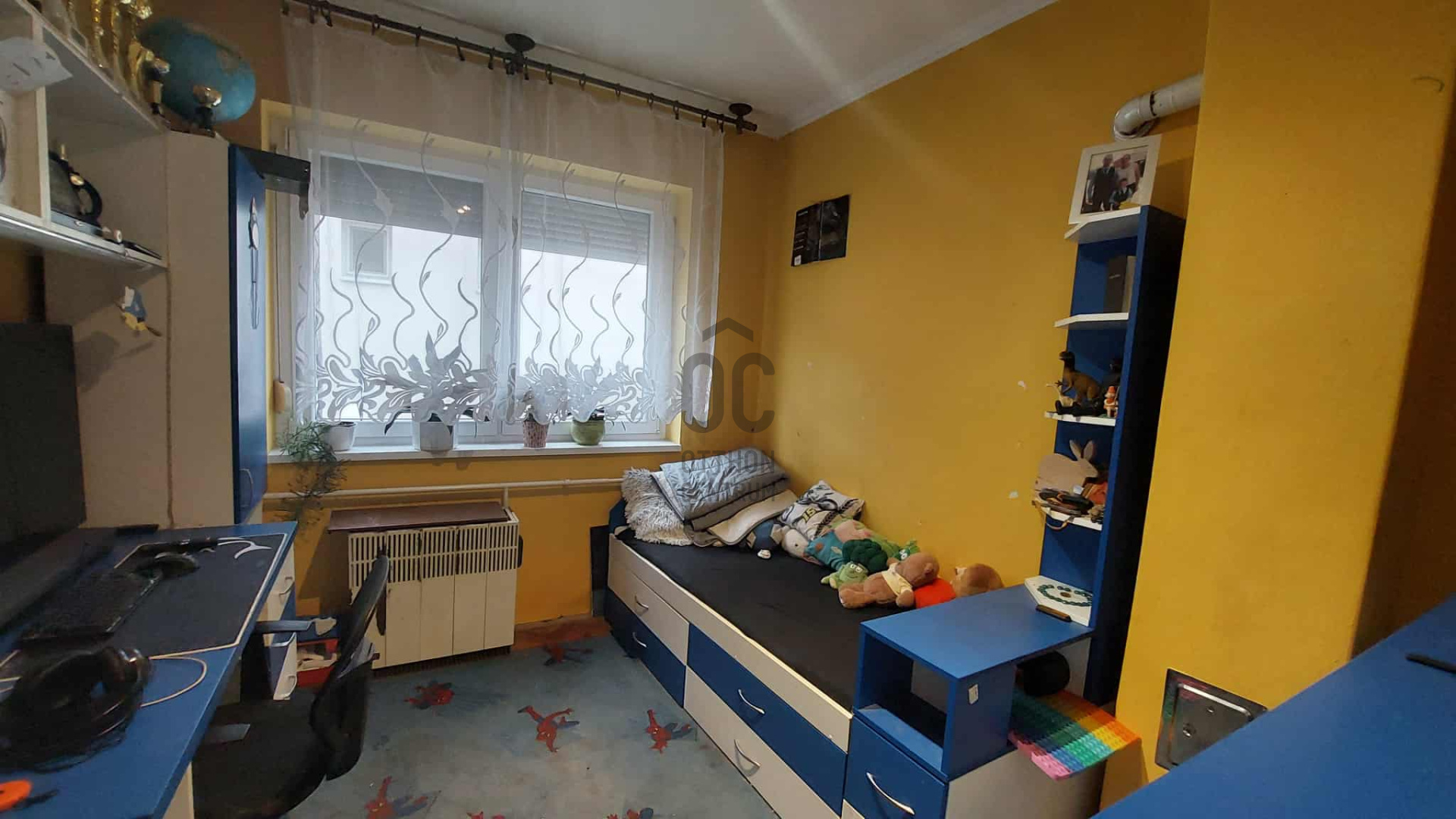Gallery zoom image