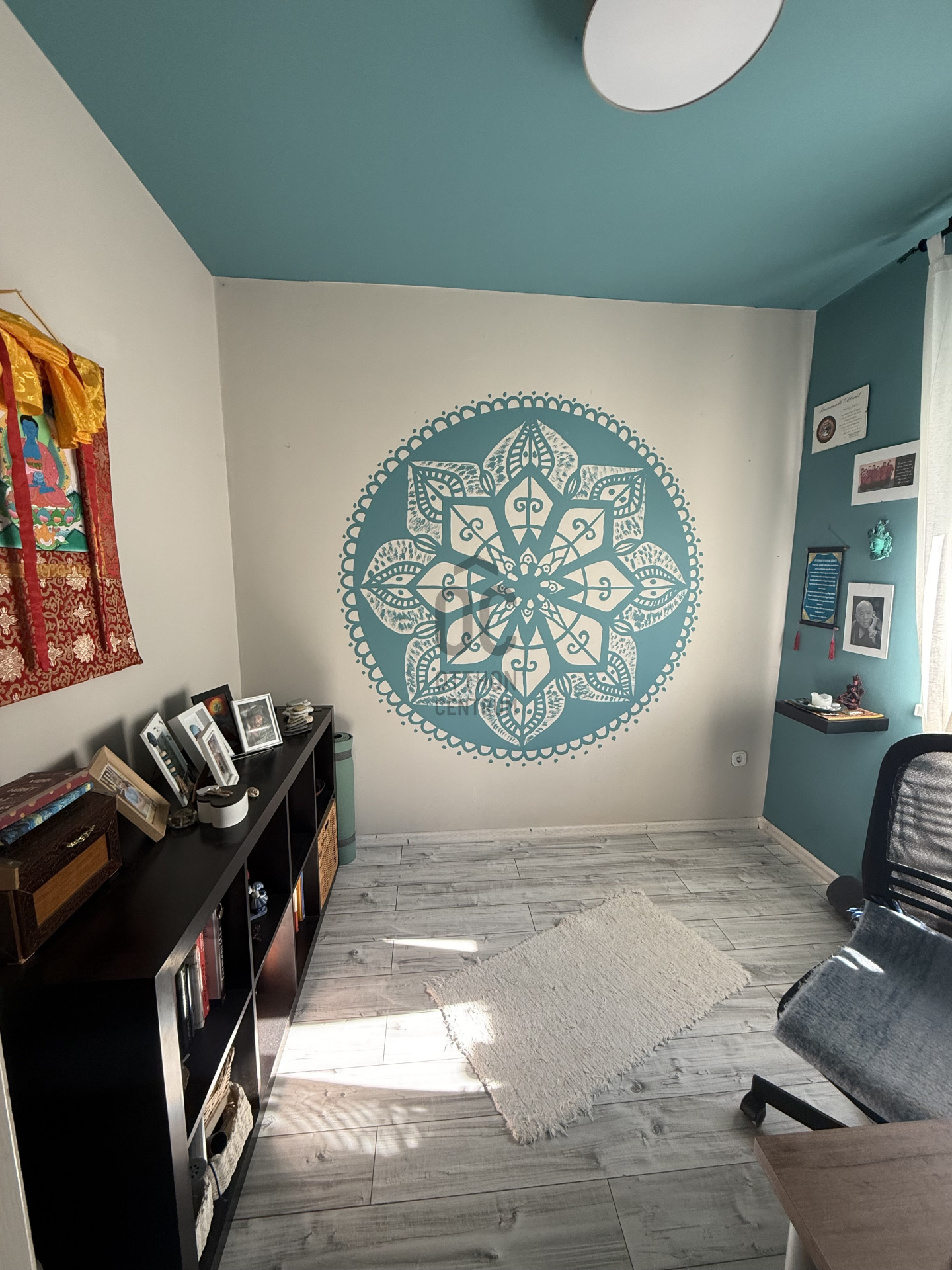 Gallery zoom image
