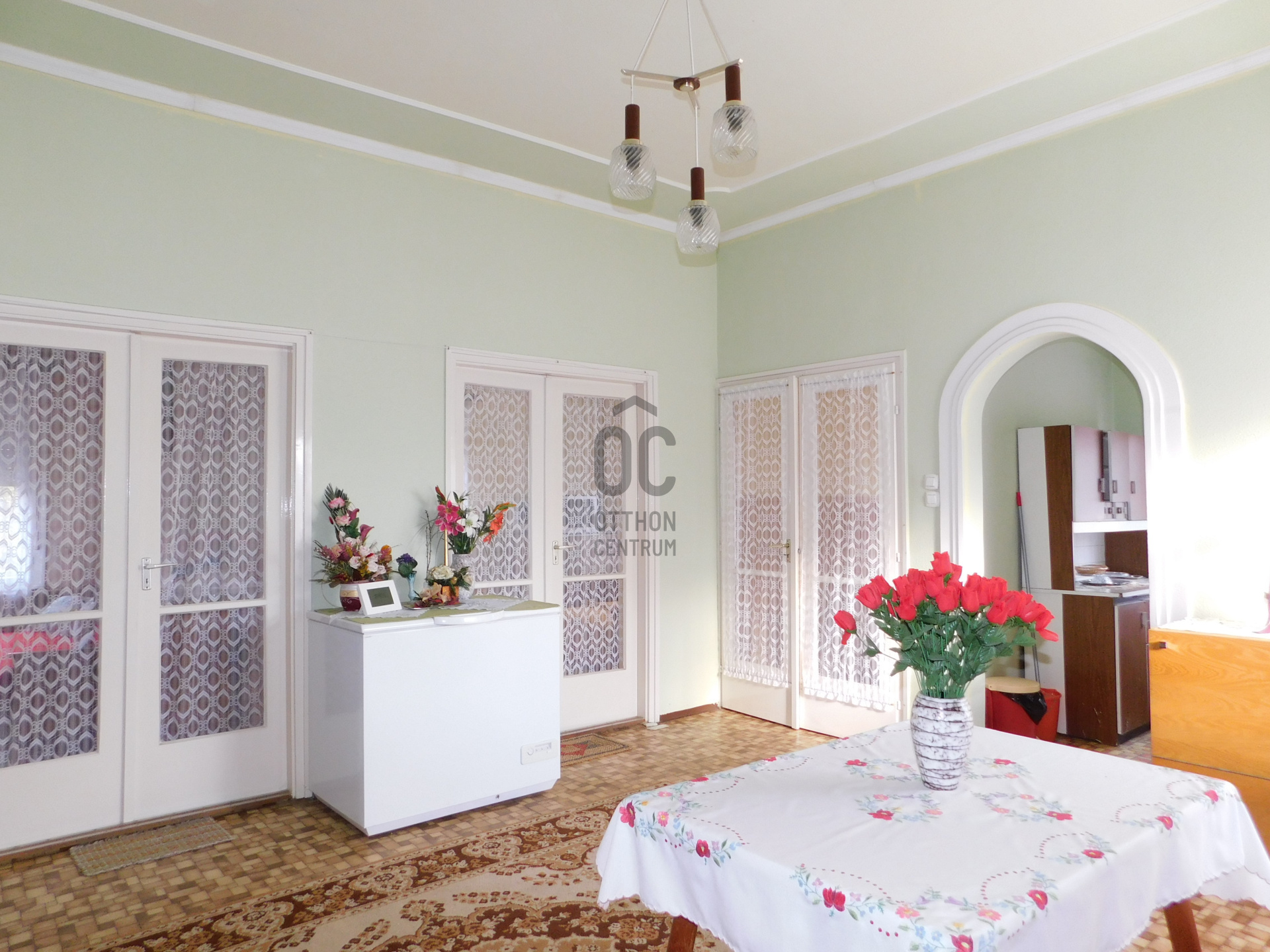 Gallery zoom image
