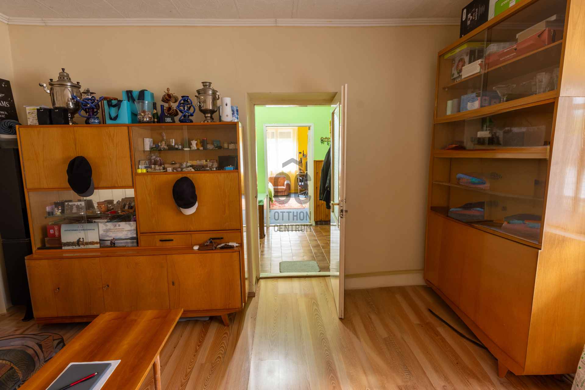 Gallery zoom image