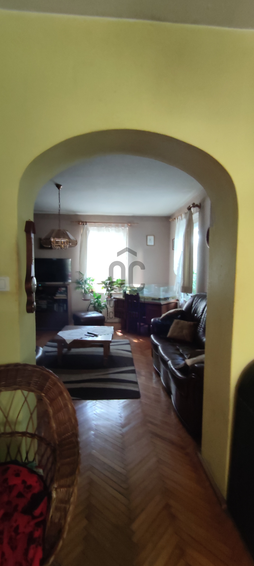 Gallery zoom image