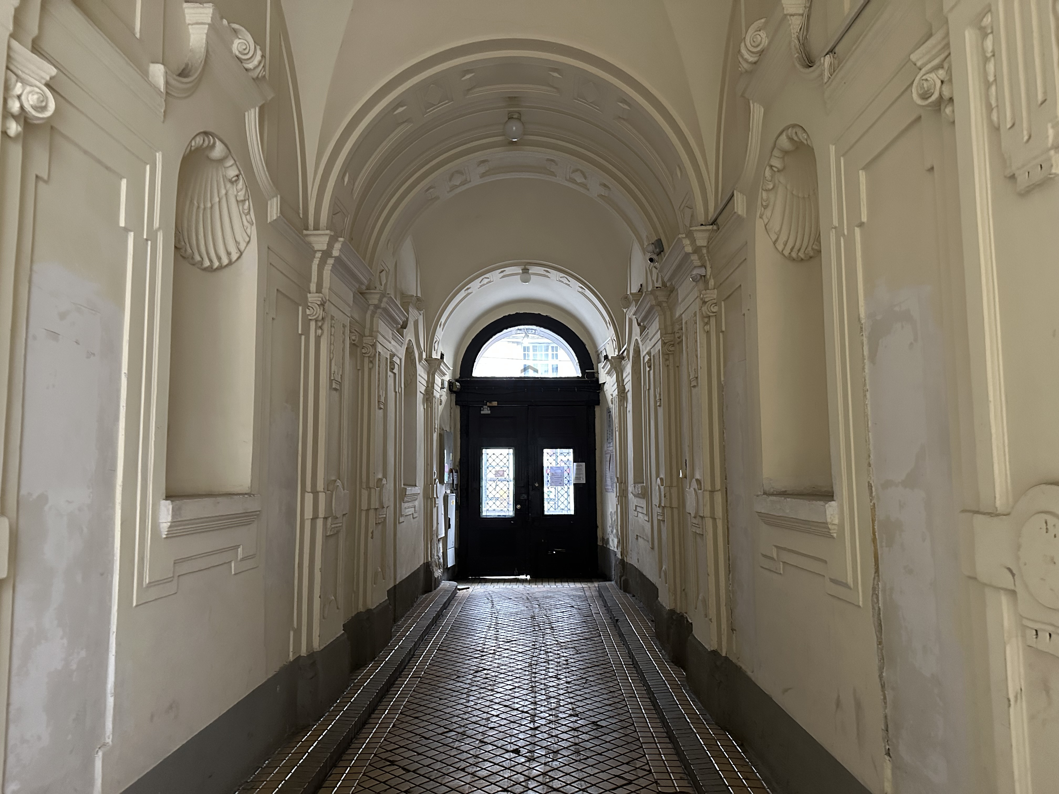 Gallery zoom image