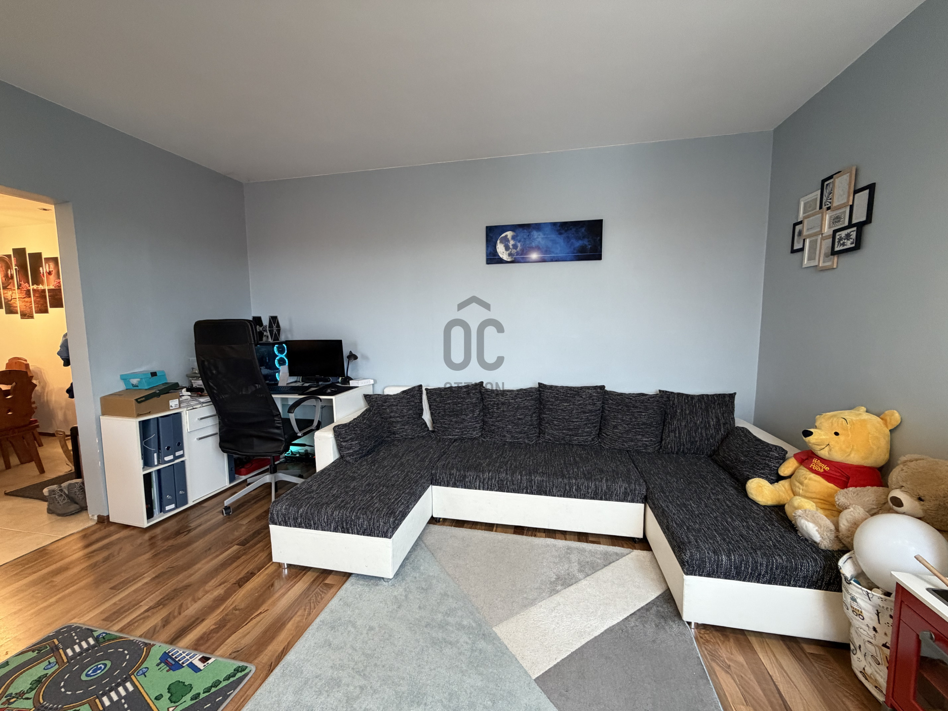 Gallery zoom image