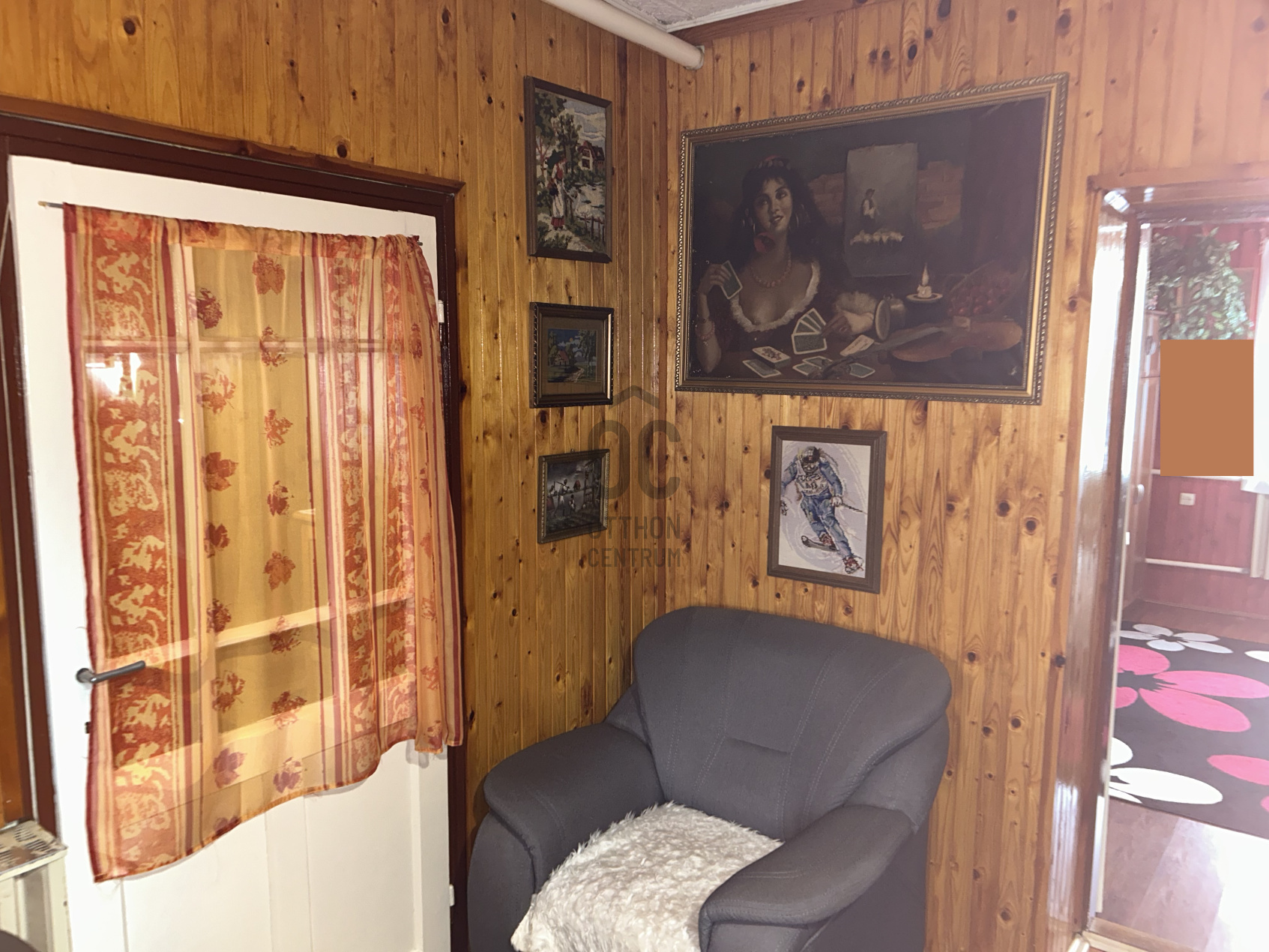 Gallery zoom image