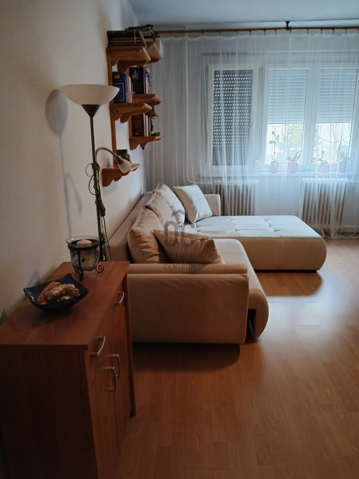 Gallery zoom image