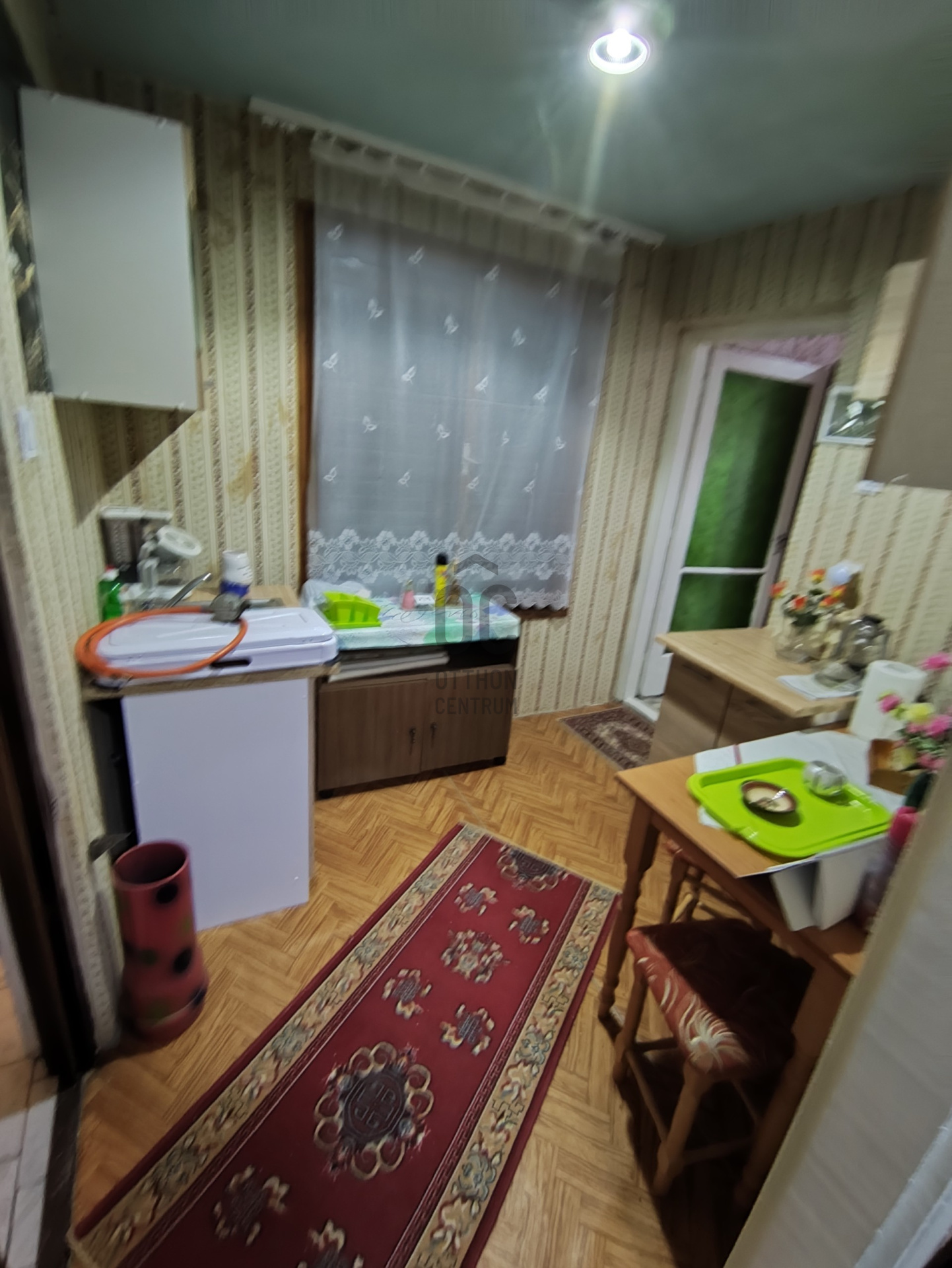 Gallery zoom image