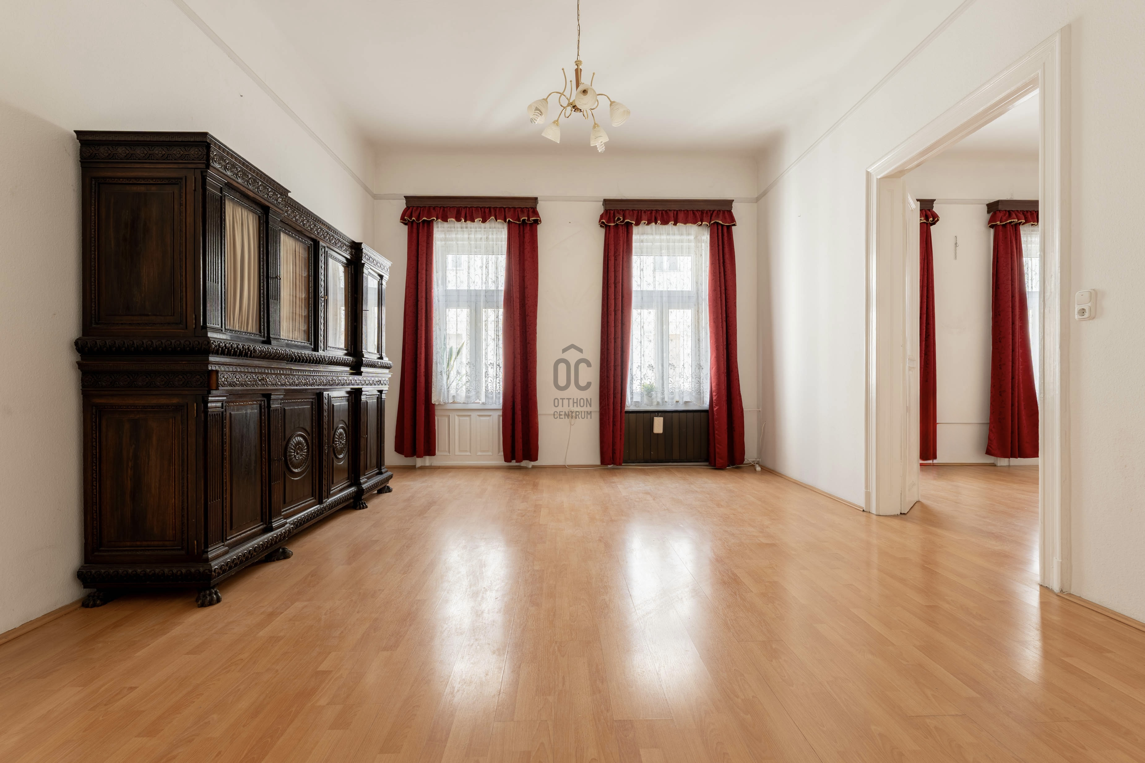 Gallery zoom image