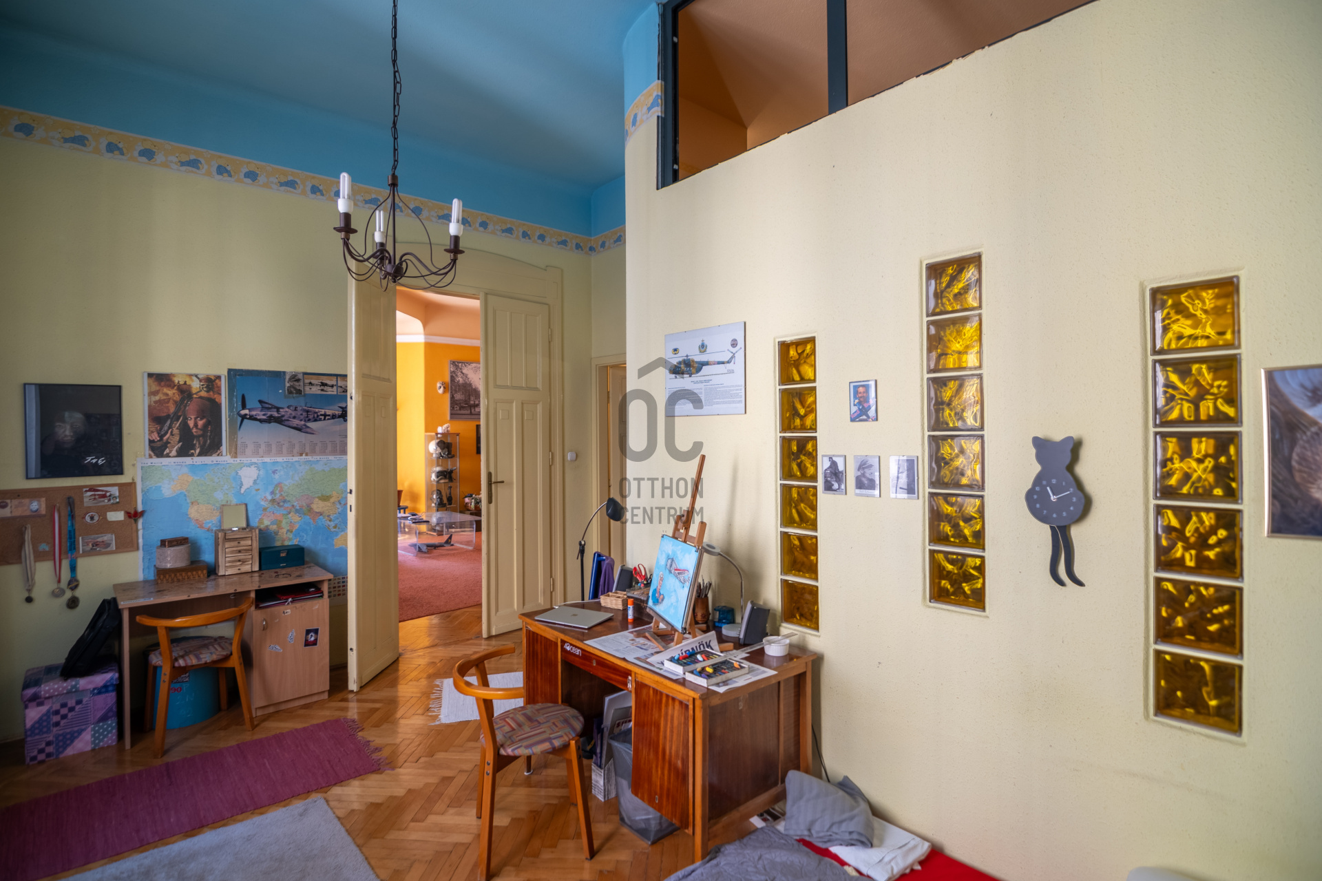 Gallery zoom image