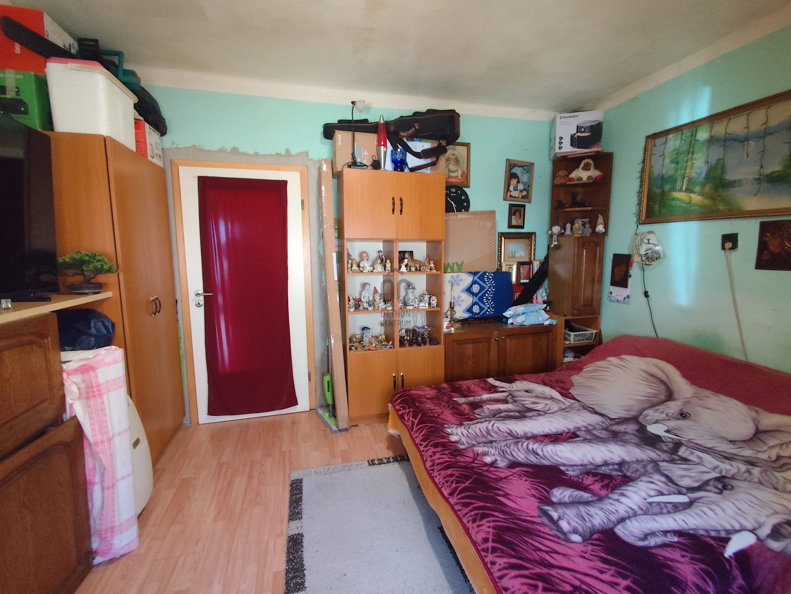 Gallery zoom image