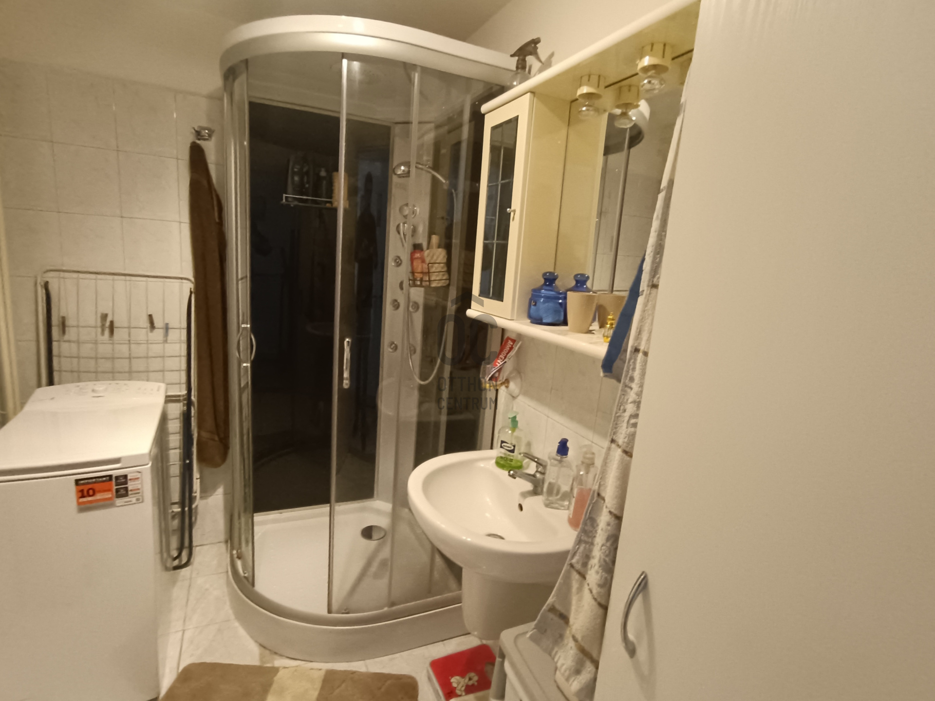 Gallery zoom image