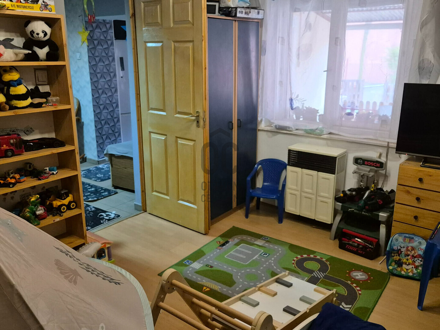 Gallery zoom image