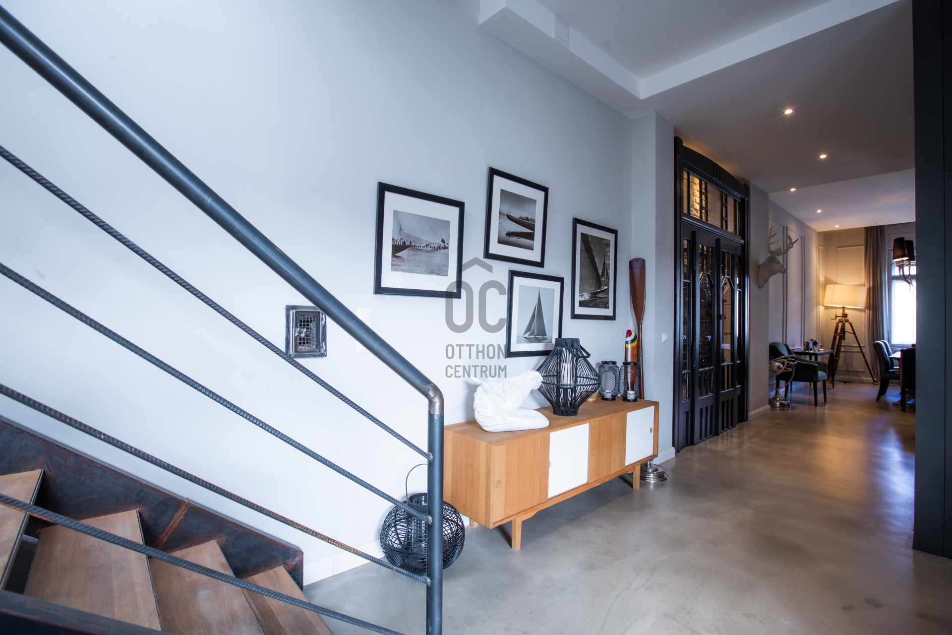 Gallery zoom image