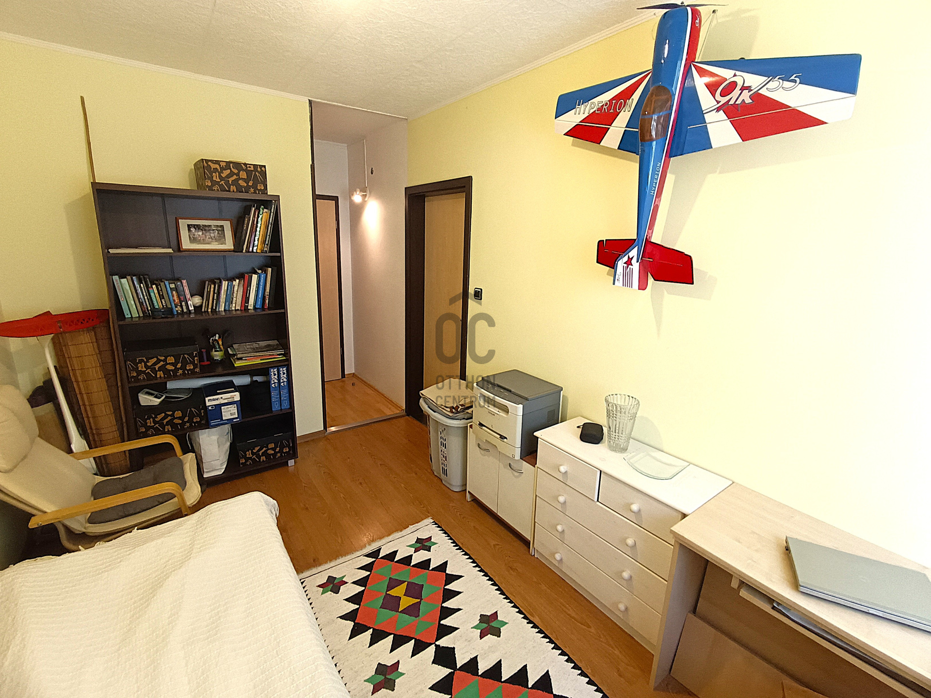 Gallery zoom image