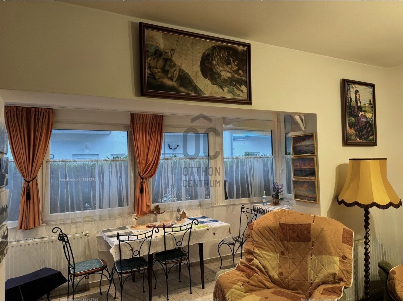 Gallery zoom image
