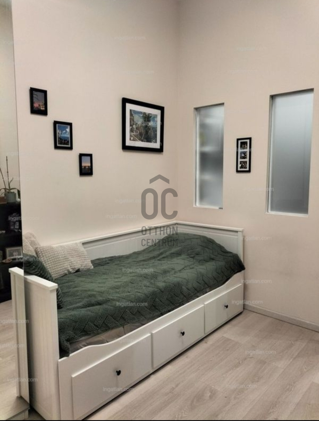 Gallery zoom image