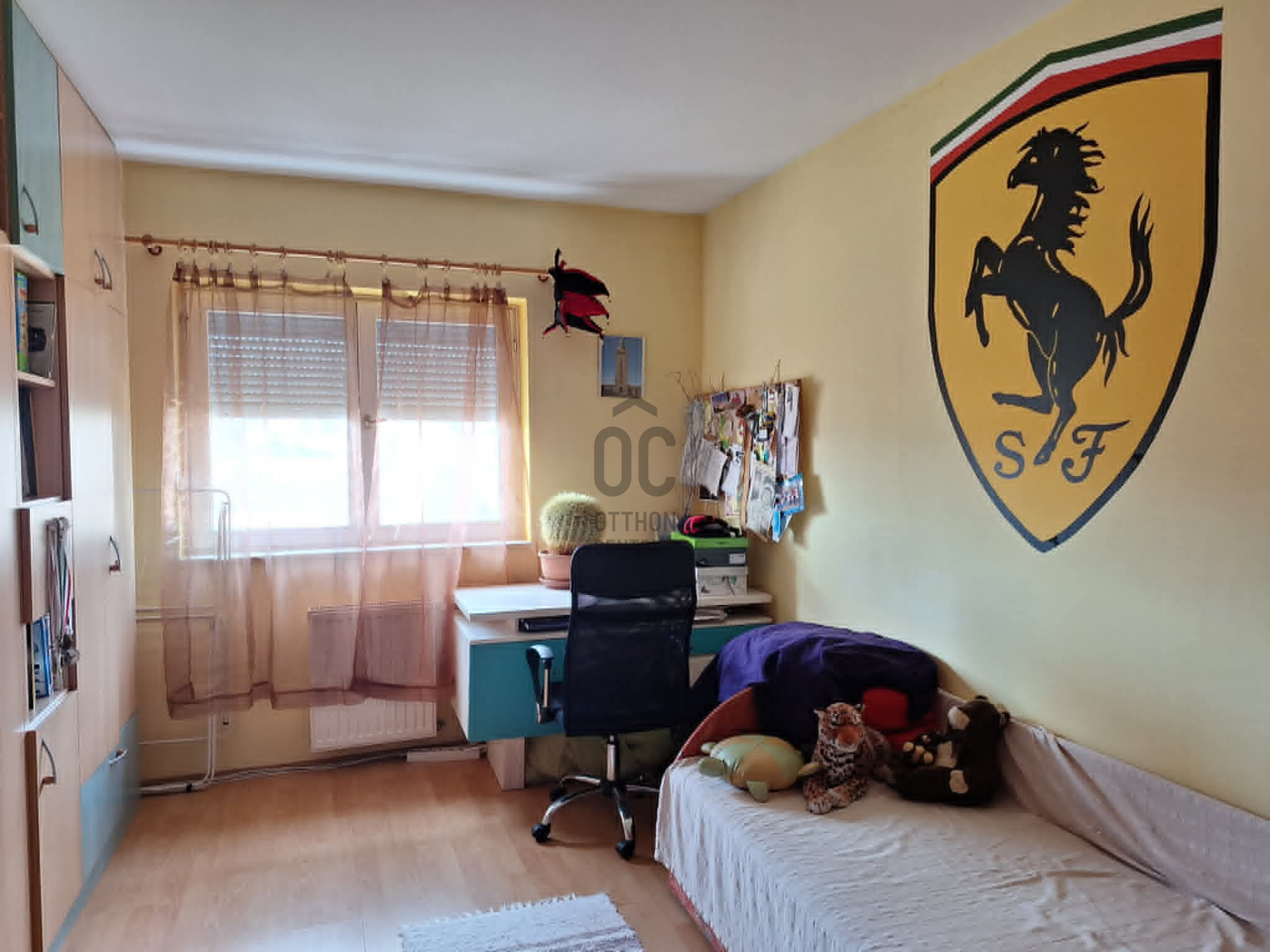 Gallery zoom image