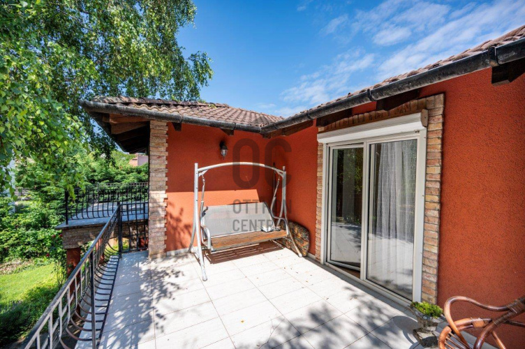 8 bed · 285m² · Családi ház · 285.000.000 Ft