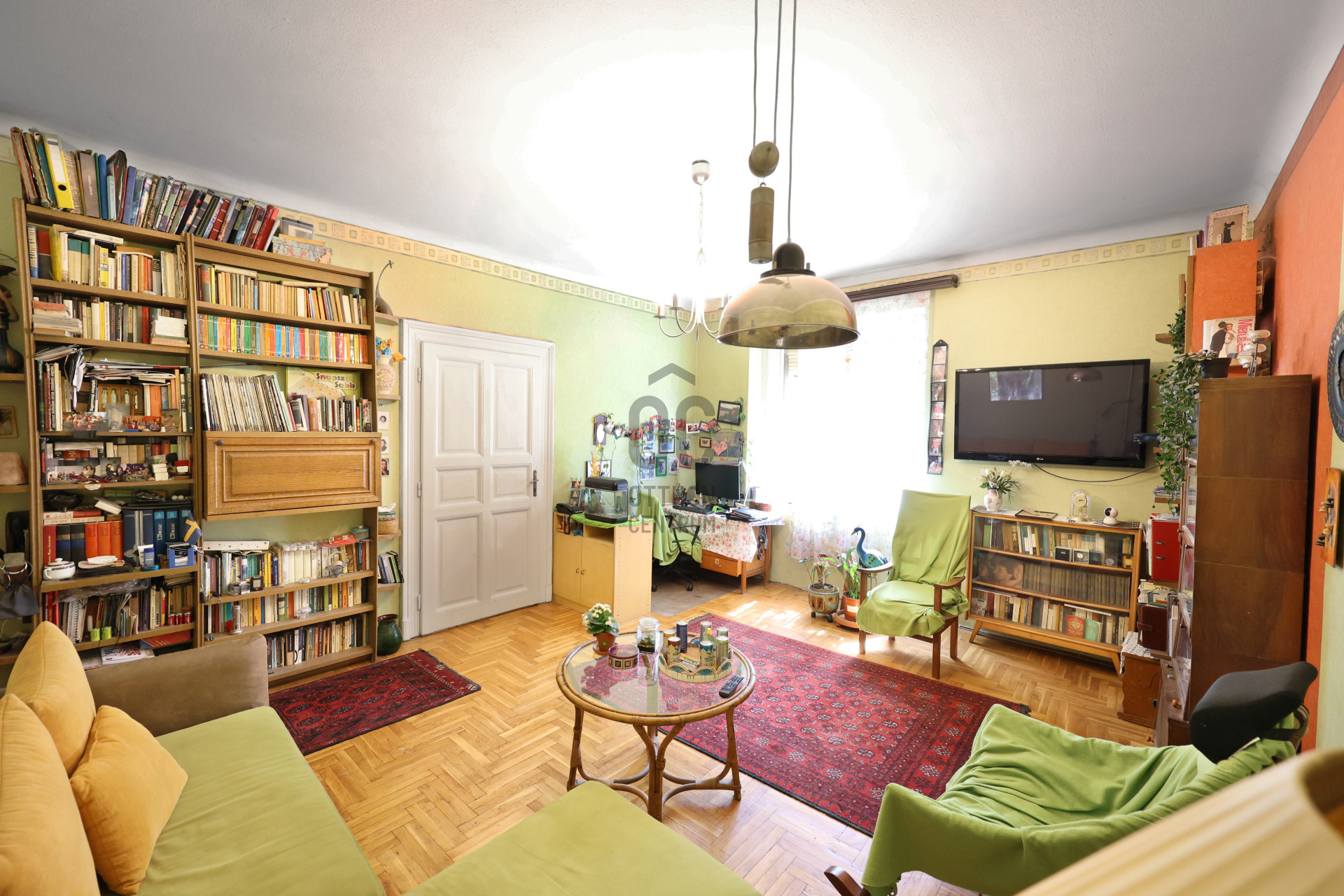 Gallery zoom image