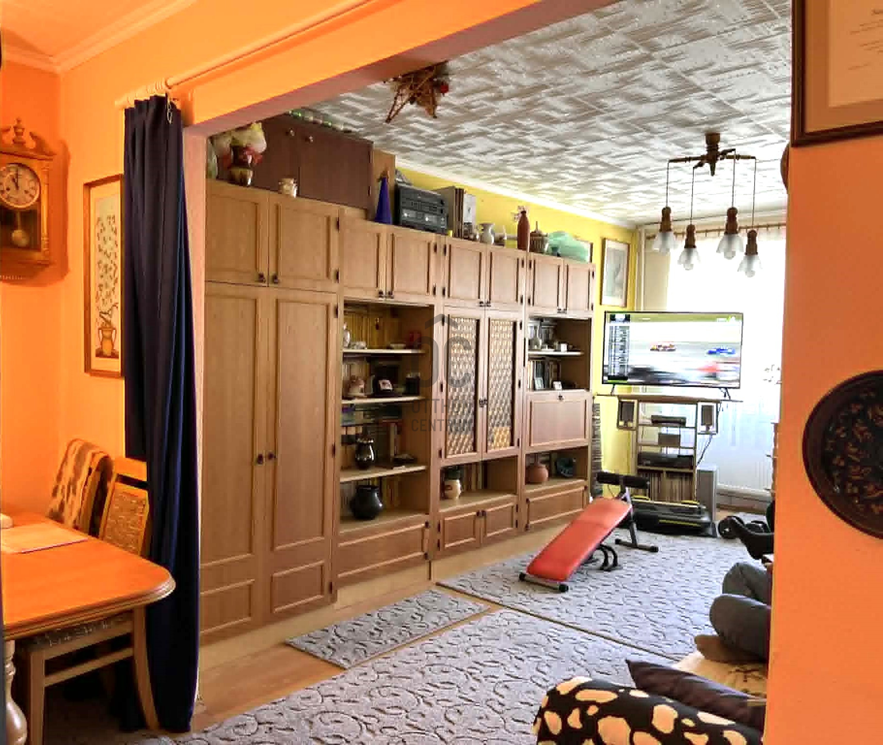 Gallery zoom image