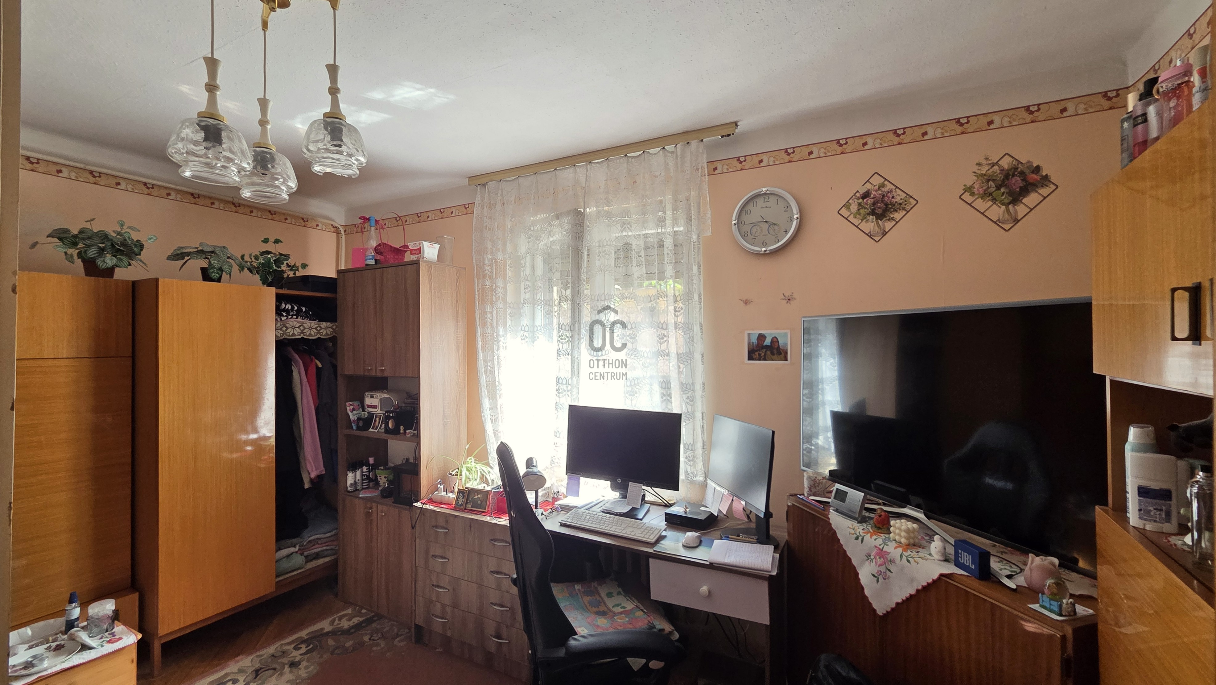 Gallery zoom image