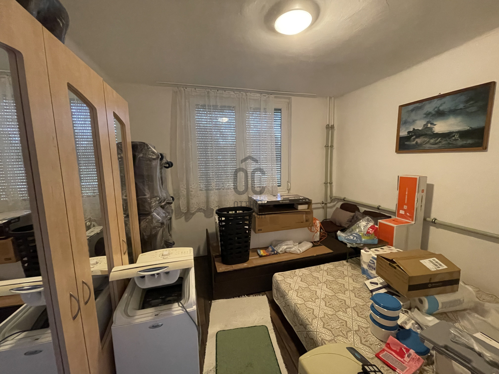 Gallery zoom image