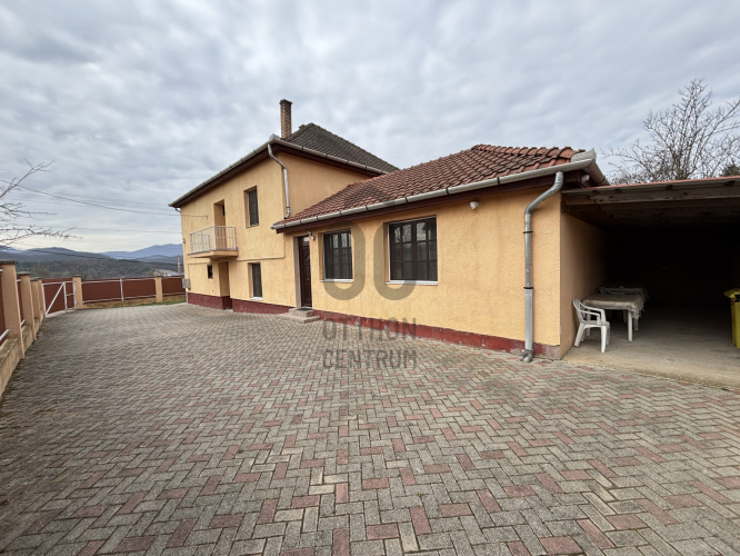 246m² · Üzlethelyiség · 52.500.000 Ft