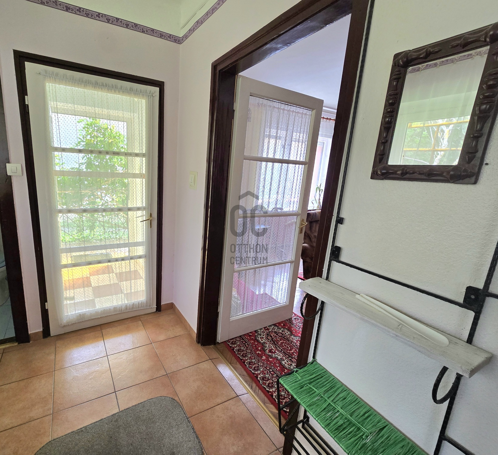 Gallery zoom image