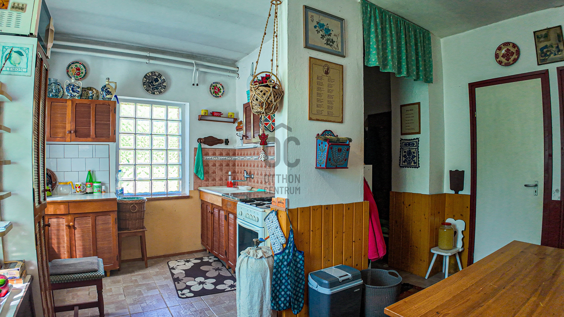 Gallery zoom image
