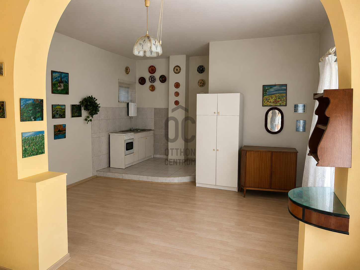 Gallery zoom image