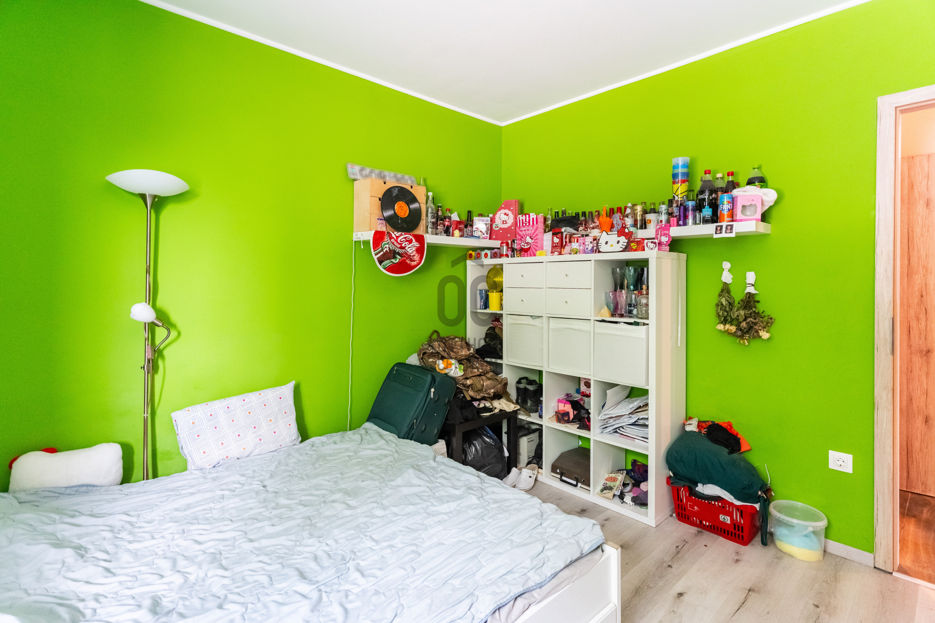 Gallery zoom image