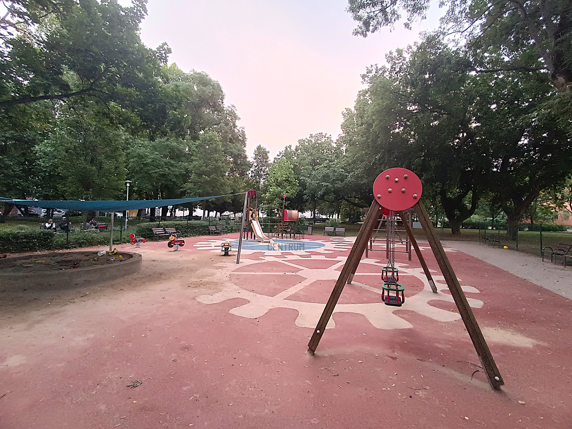 Gallery zoom image