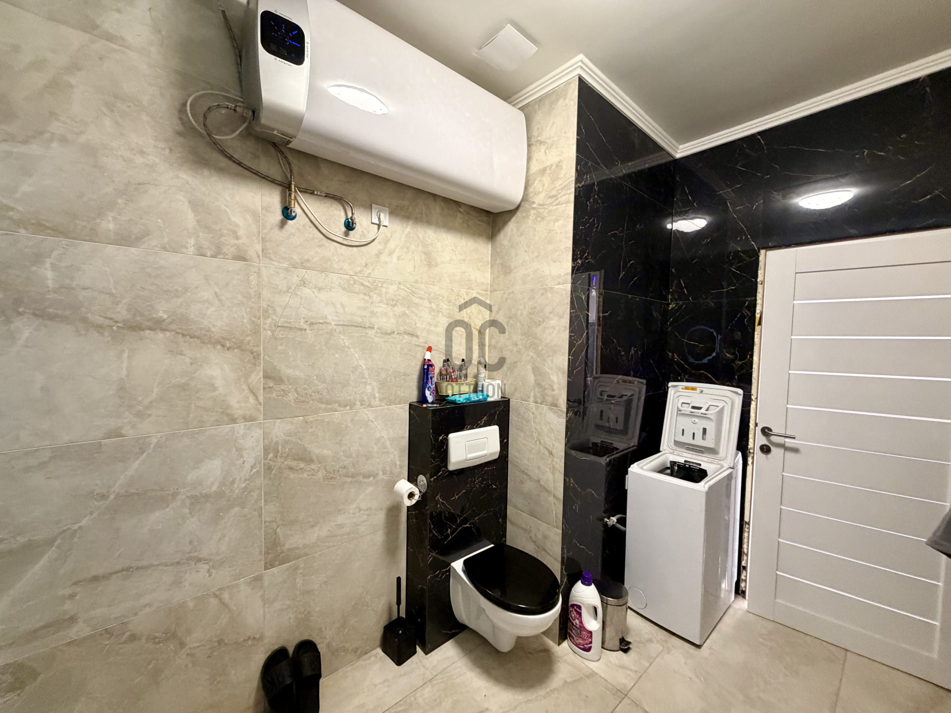 Gallery zoom image