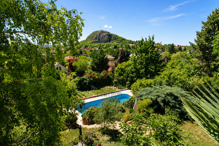6 bed · 280m² · Családi ház · 385.000.000 Ft