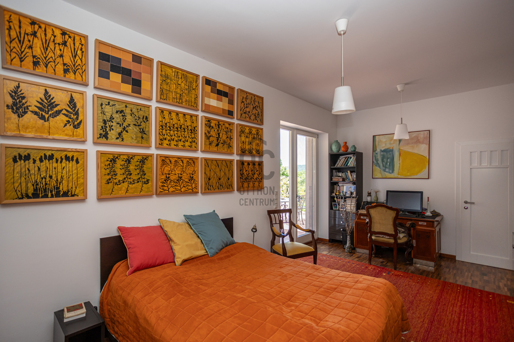 Gallery zoom image