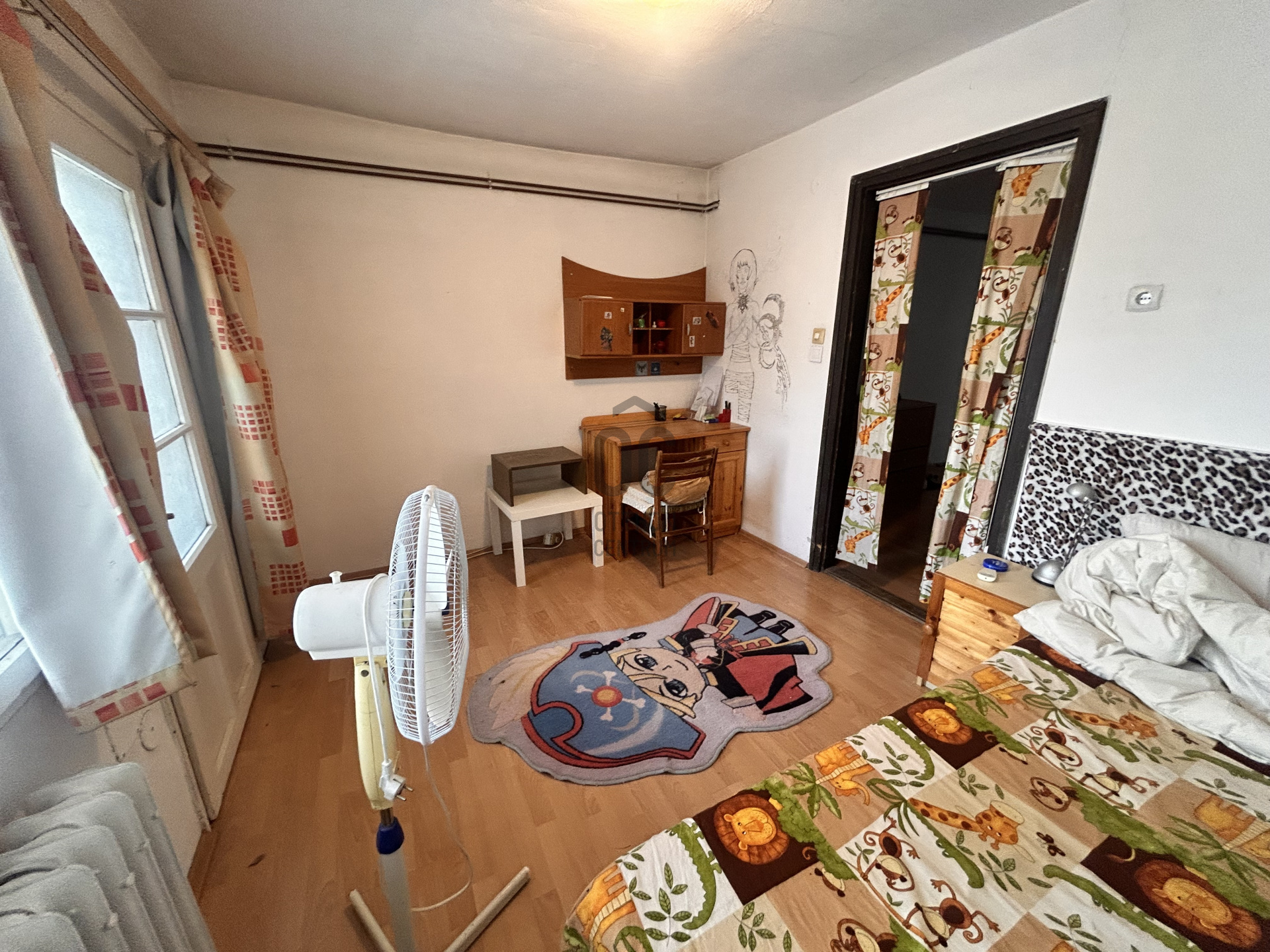 Gallery zoom image