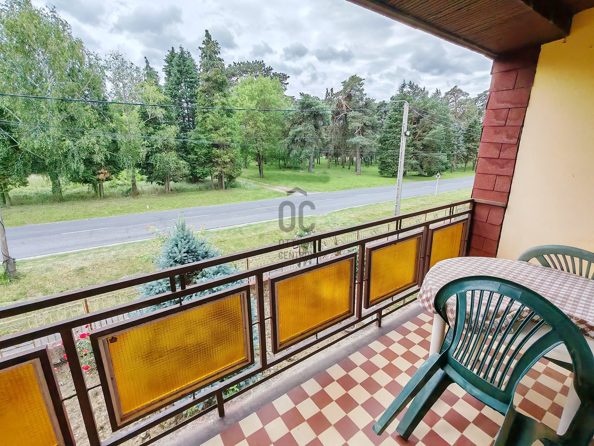 Gallery zoom image