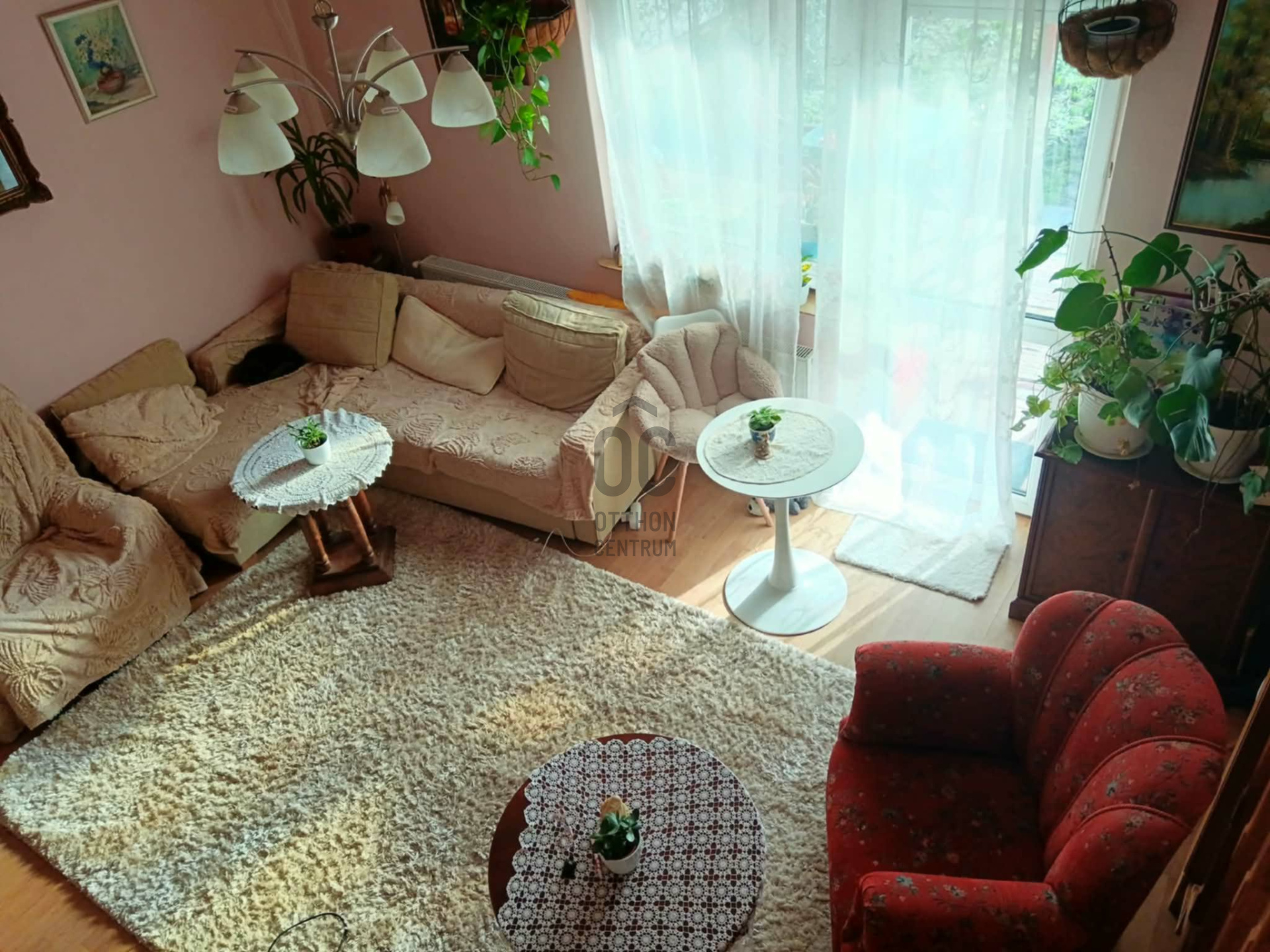 Gallery zoom image