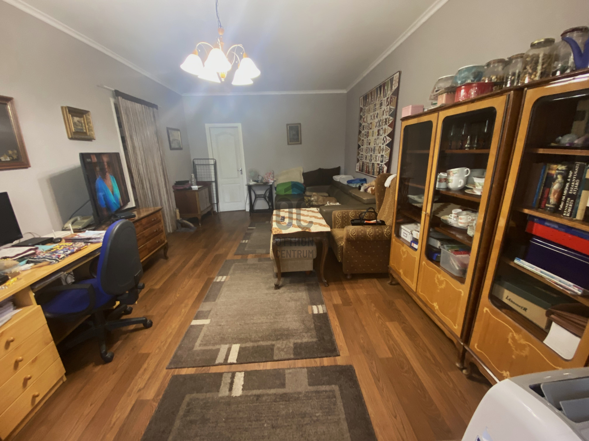 Gallery zoom image