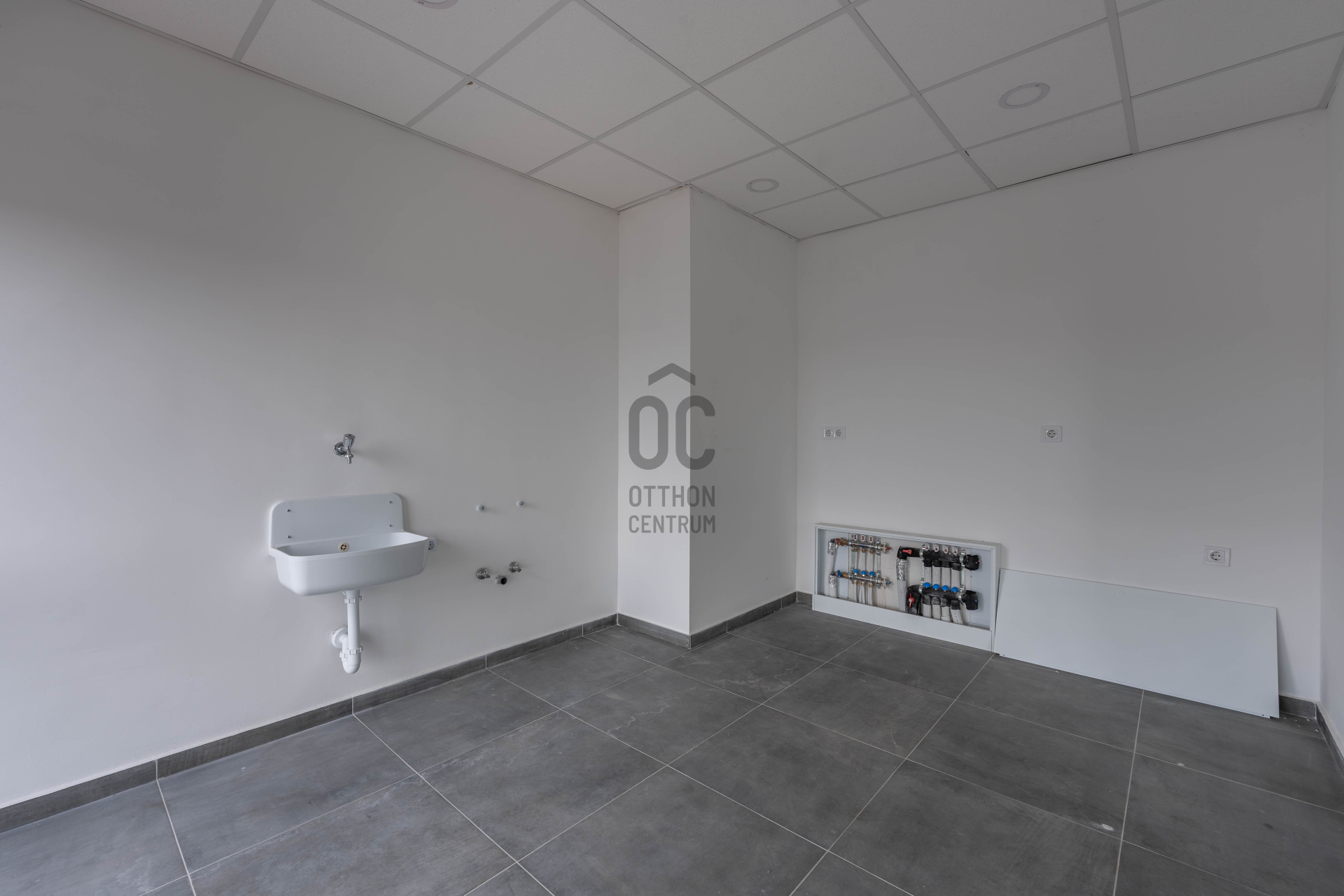 Gallery zoom image
