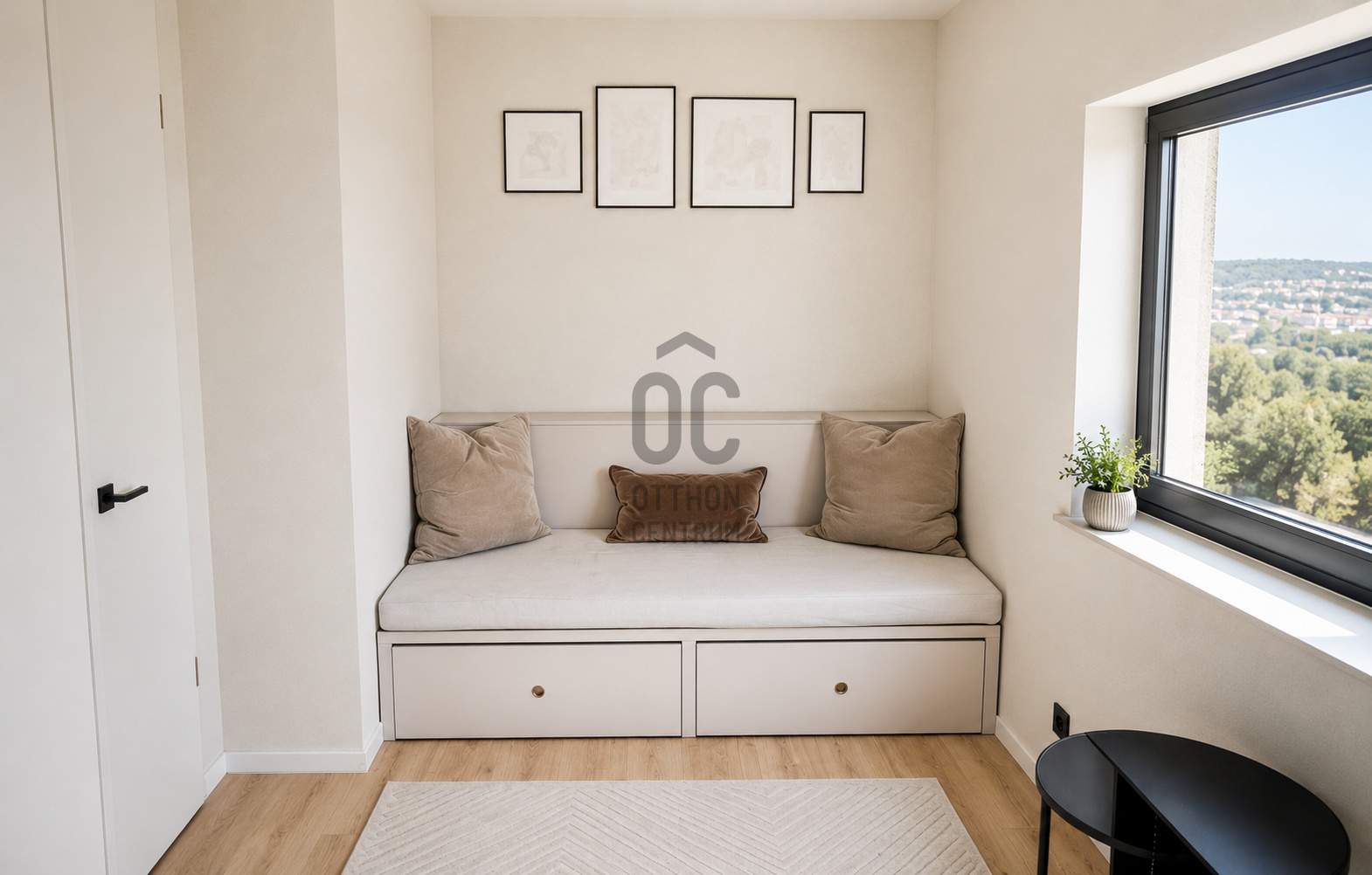 Gallery zoom image